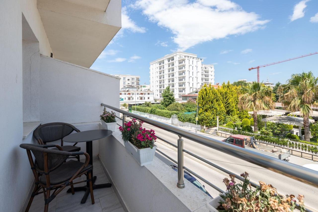 Compas Boutique Hotel Голем Экстерьер фото